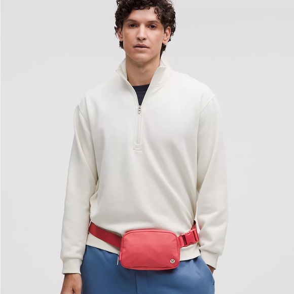 Lululemon Everywhere Belt Bag 1L • Desert Red • NWT - Picture 6 of 6